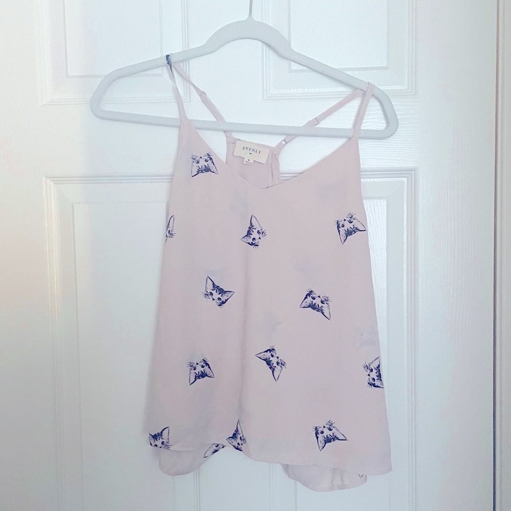 Cute cat open-back crop top!